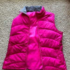 Magenta puffer vest